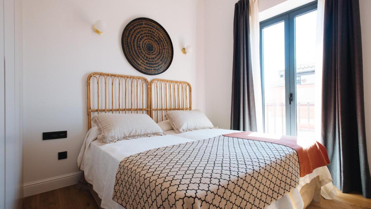 Omm Suites Sevilla Екстер'єр фото